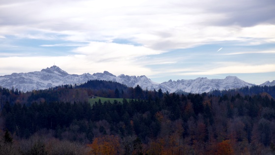 Aussicht auf die Berge von Girenbad aus